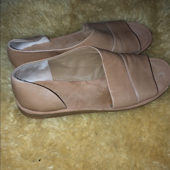 Vince - Picture 2 of 5